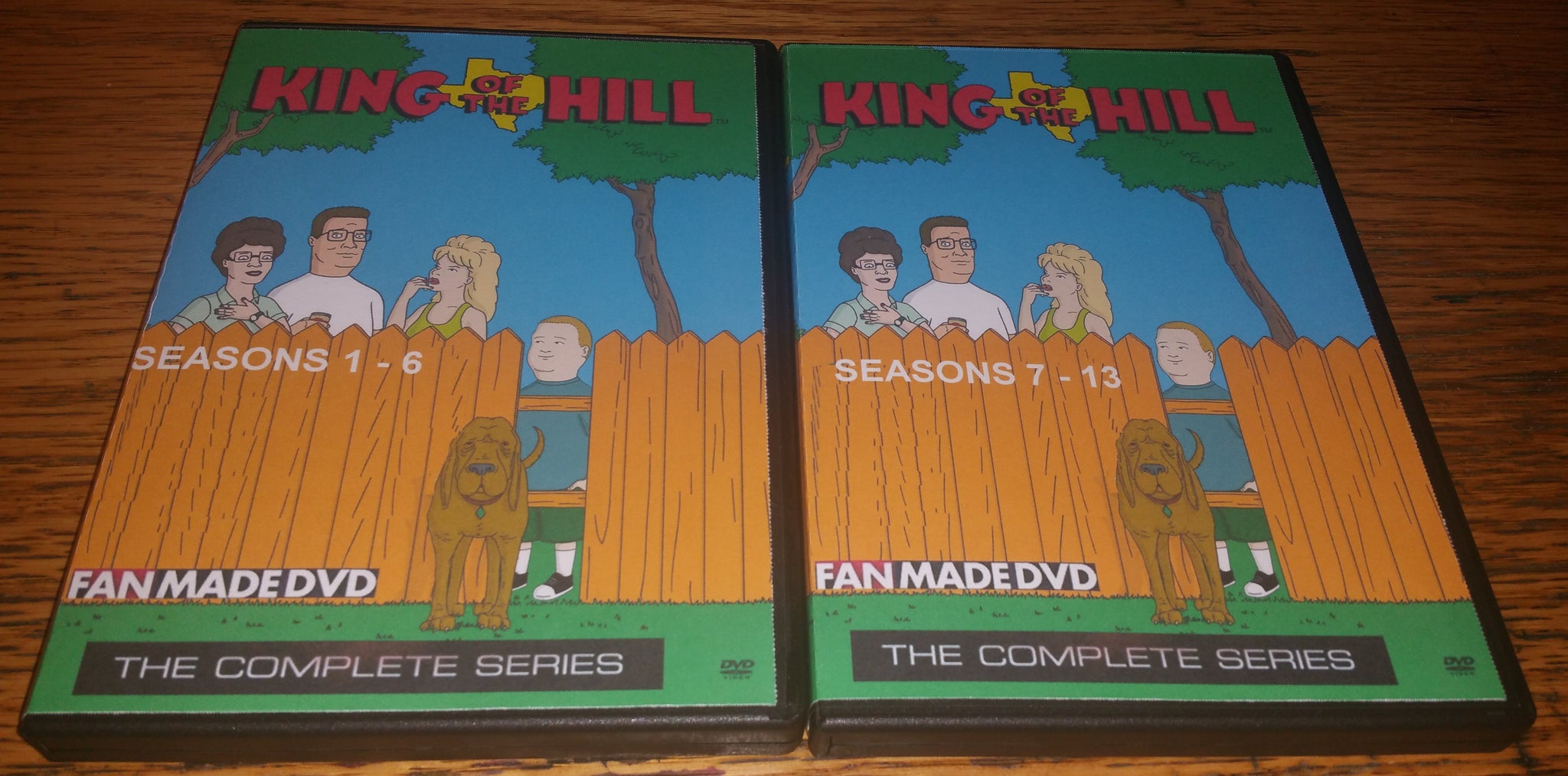 KING OF THE HILL  COMPLETE FIRST SEASON! 3 DVD SET W/ OUTER BOX